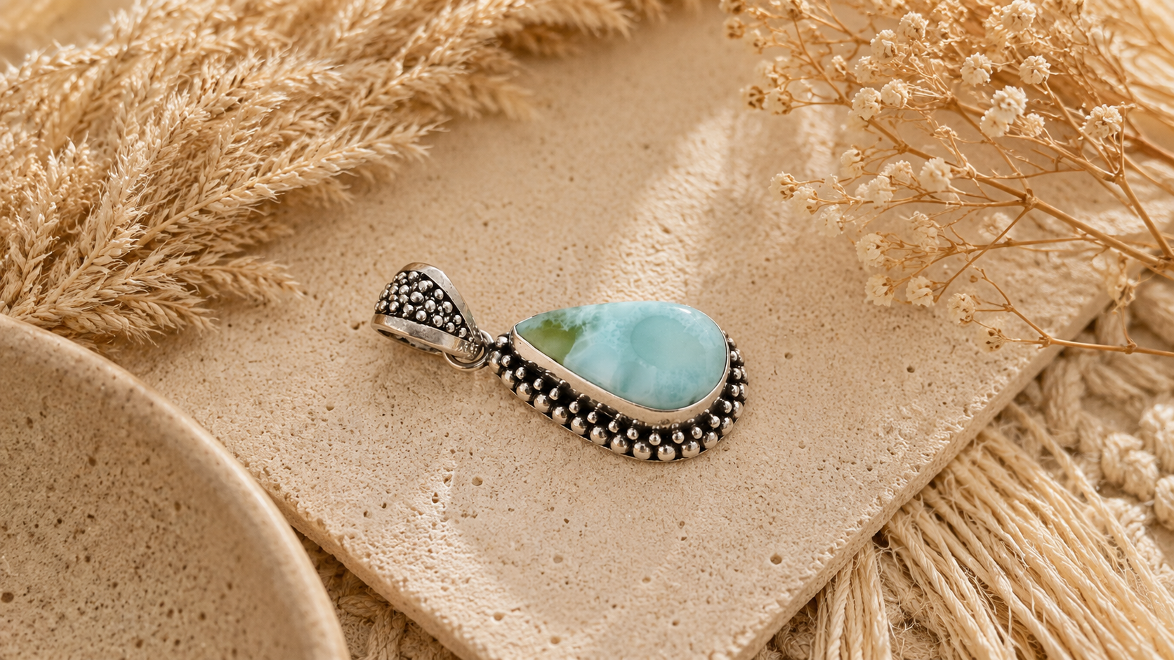 Damaris Larimar Teardrop Pendant | Sterling Silver 925 Necklace | Handmade Bali Jewelry | Blue Gemstone Pendant | Boho Artisan Jewelry - immagine 2