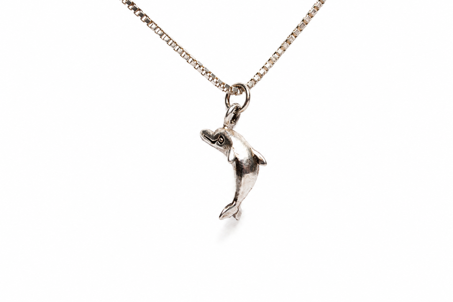 Dolphin Necklace in Sterling Silver 925 | Handmade Dolphin Pendant | Ocean Jewelry | Minimal Marine Necklace | Gift for Sea Lovers