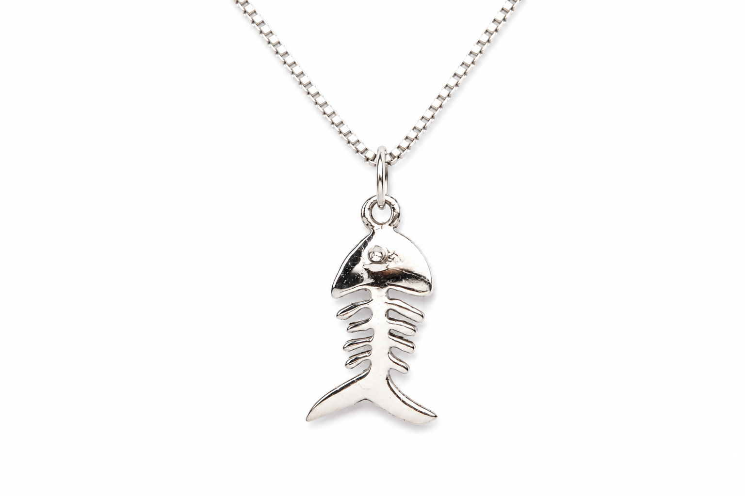 Fish Bone Necklace in Sterling Silver 925 | Fish Skeleton Pendant | Handmade Ocean Jewelry | Minimal Nautical Necklace | Gift for Sea Lovers - immagine 3