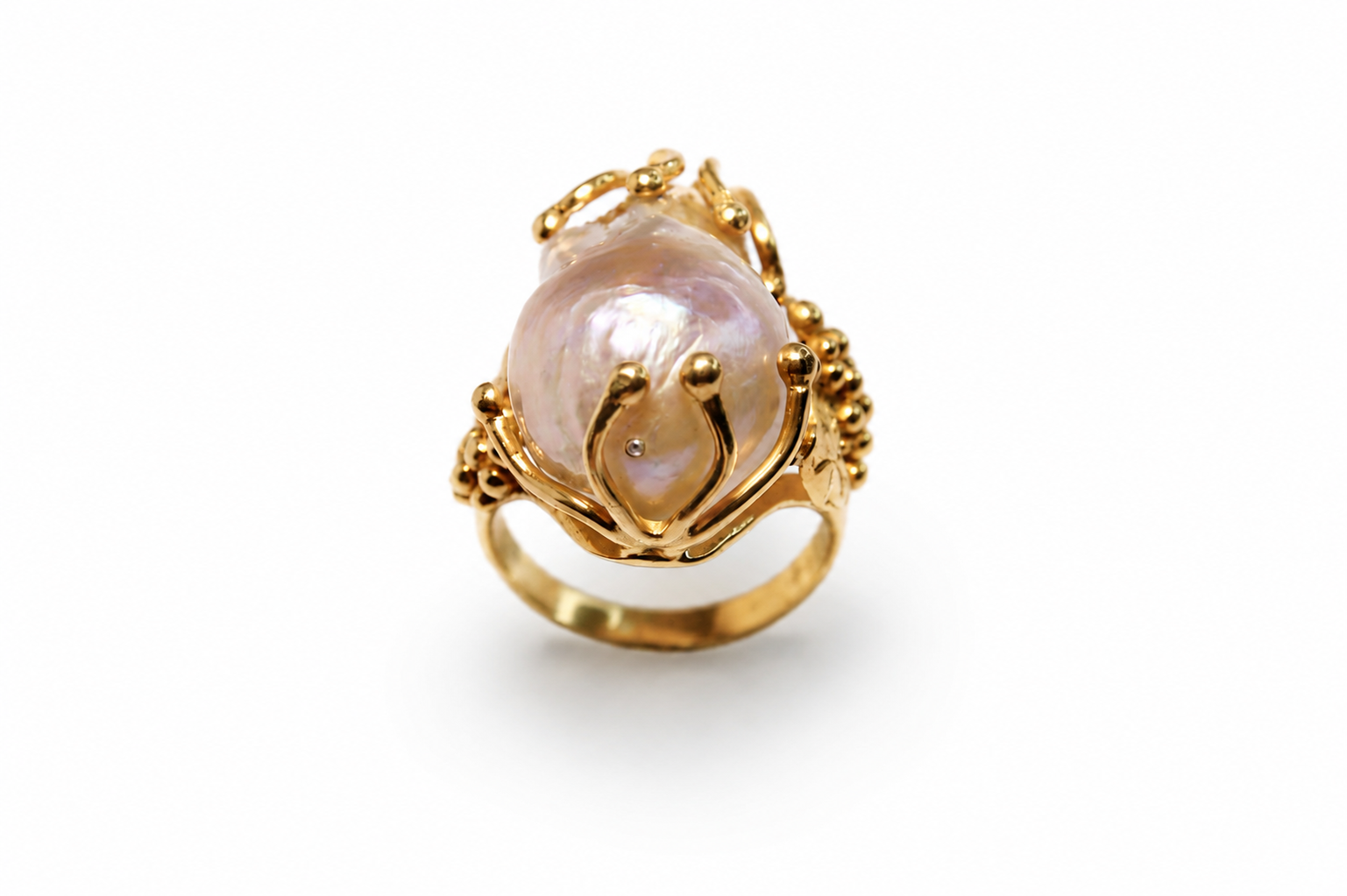 Lunara Ring – Mother of Pearl Statement Ring in Sterling Silver 925 | Handmade Artisan Jewelry | Organic Boho Ring | Gift for Her - immagine 2