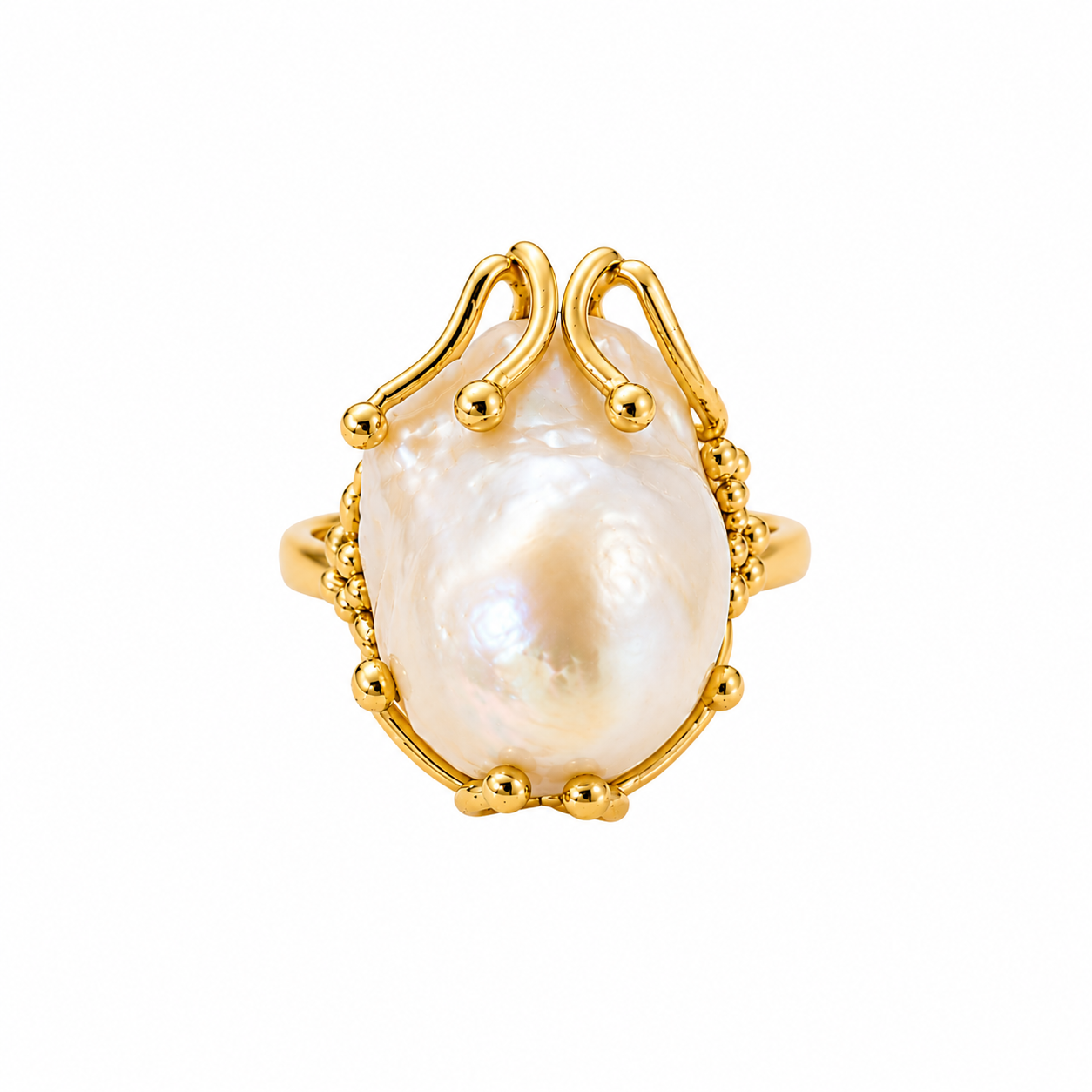 Mother of pearl statement ring handcrafted in Bali by Aretodia