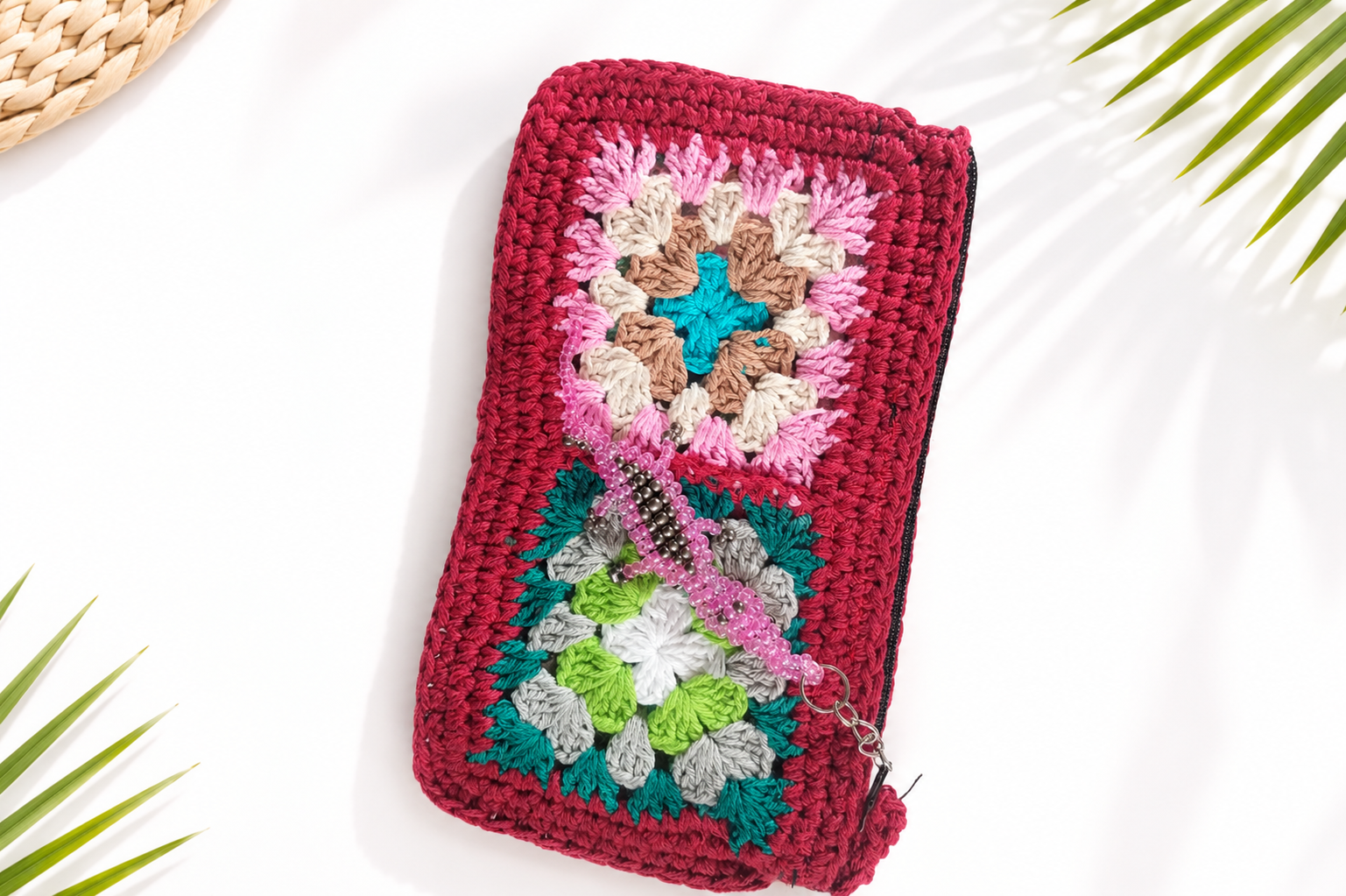 Deep Red Multicolor Crochet Clutch – Handmade Boho Pochette - immagine 2