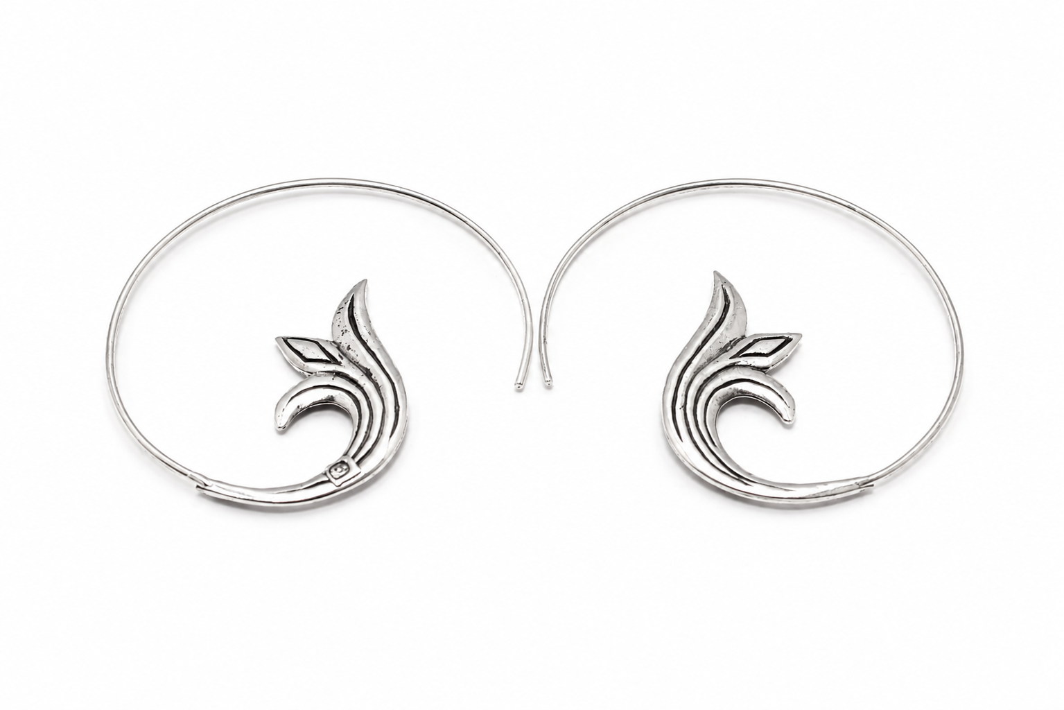 Sterling Silver Botanical Hoop Earrings – Handcrafted Nature-Inspired Earrings - immagine 4