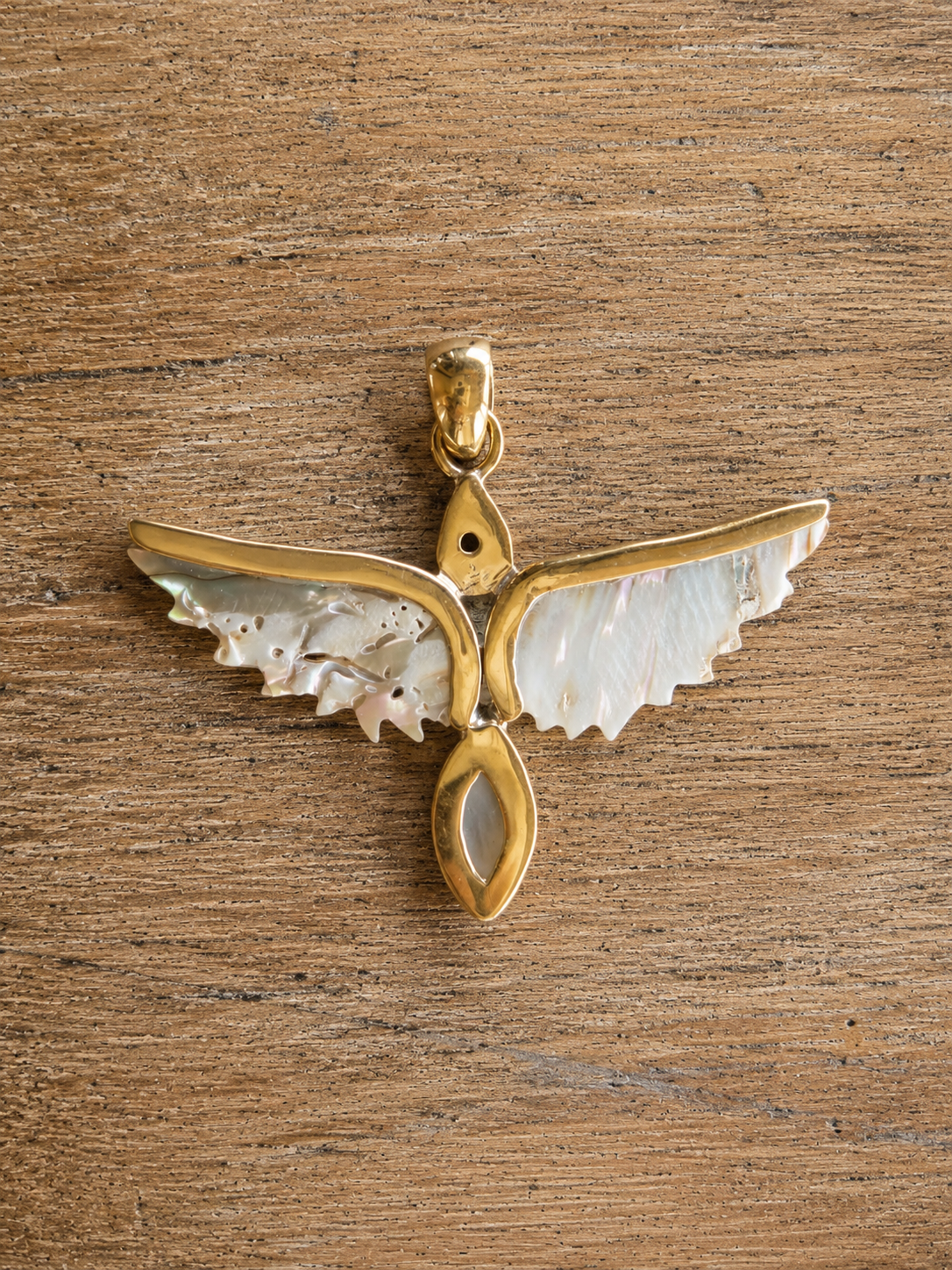 Handcrafted Brass Wing Pendant with Abalone, Labradorite & Moonstone – Artisan Statement Jewelry – Boho Wing Pendant - immagine 5