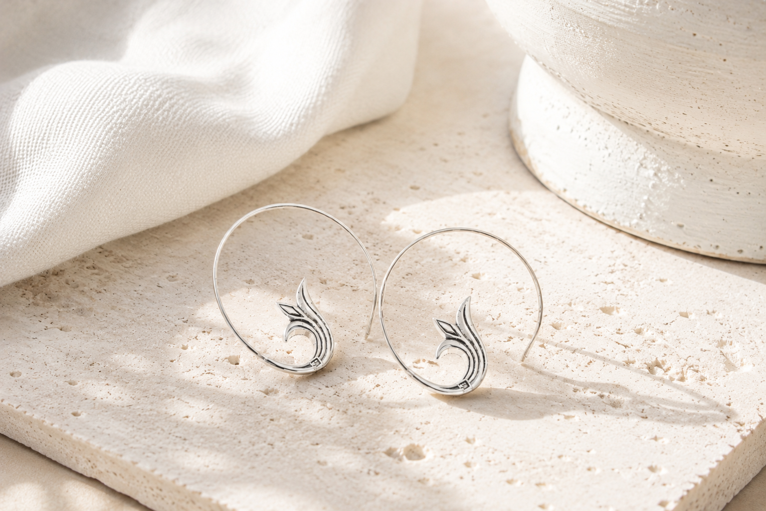 Sterling Silver Botanical Hoop Earrings – Handcrafted Nature-Inspired Earrings - immagine 7