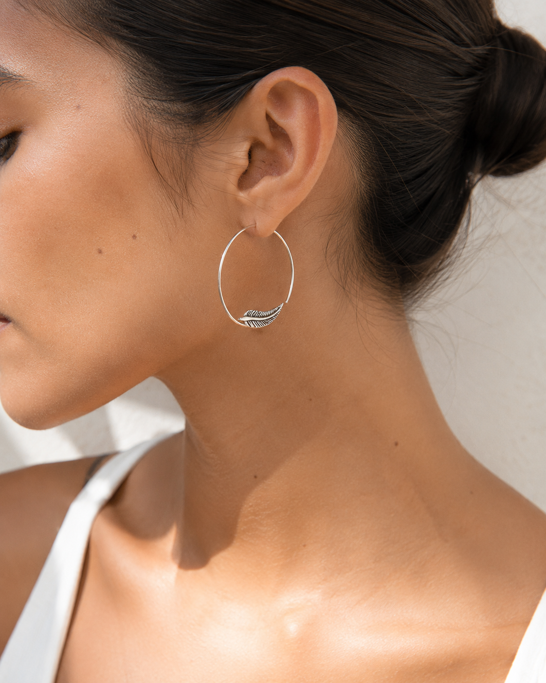 Sterling Silver Feather Hoop Earrings – Handcrafted 925 Silver Earrings - immagine 8